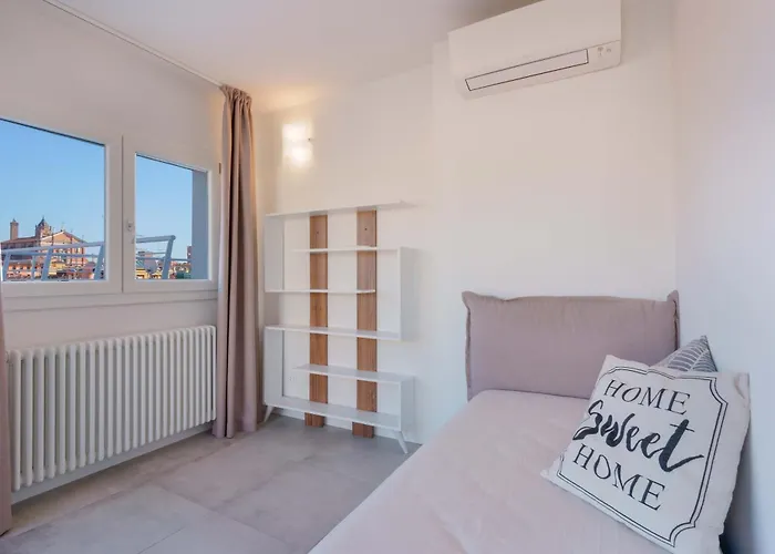 The Rooftop * Bolonia